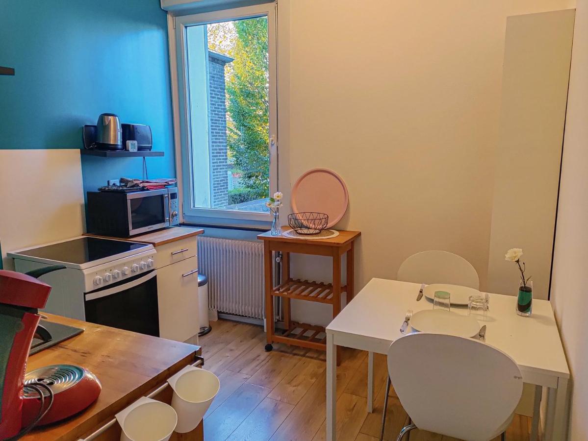 Le Cocon Bleu - Appartement Calme - Parking Gratuit - Fibre Arras Exterior foto